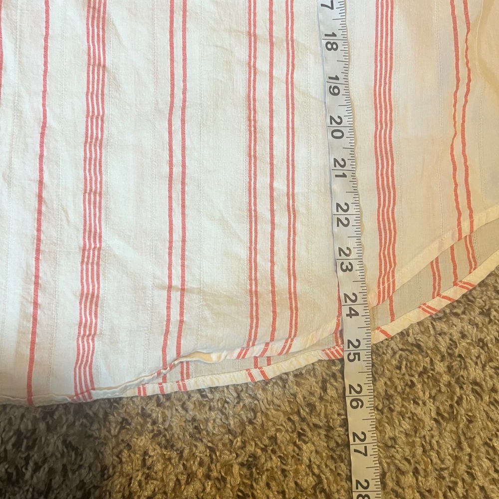 LOFT Women's White Red Stripe Ruffled Neck Tie Blouse Size M - Picture 5 of 6